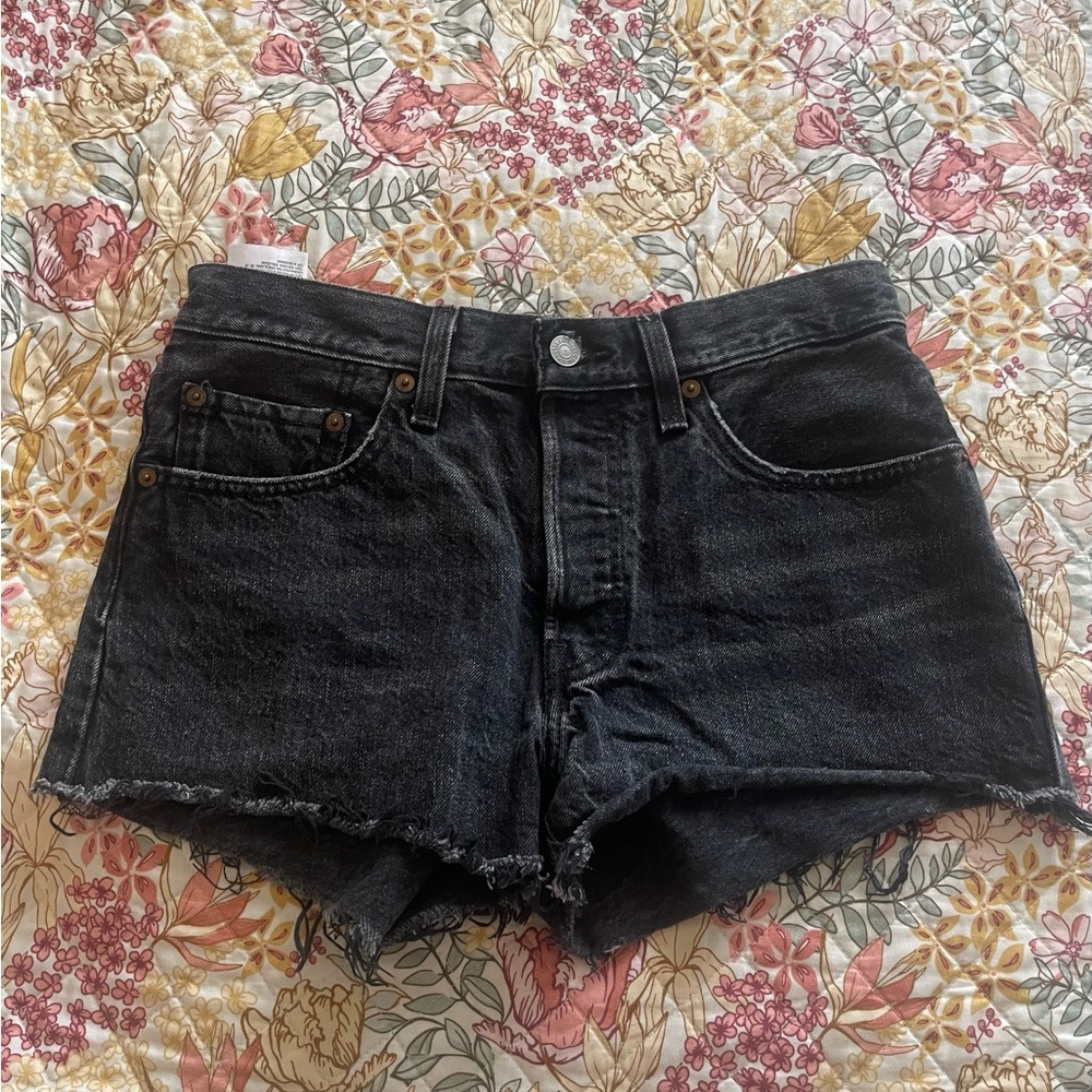 Levi’s. Shorts